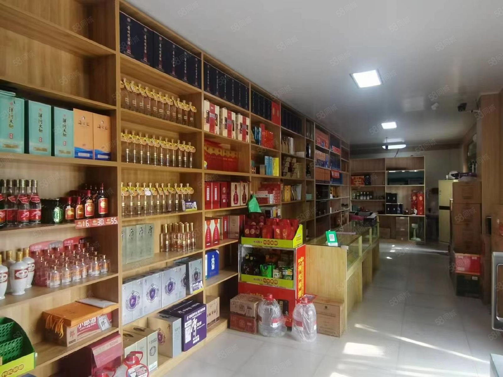 煙酒店門庭冷落背后的經(jīng)營(yíng)智慧 利潤(rùn)、門頭與朋友關(guān)系的巧妙結(jié)合